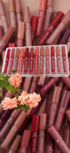 Labial matte